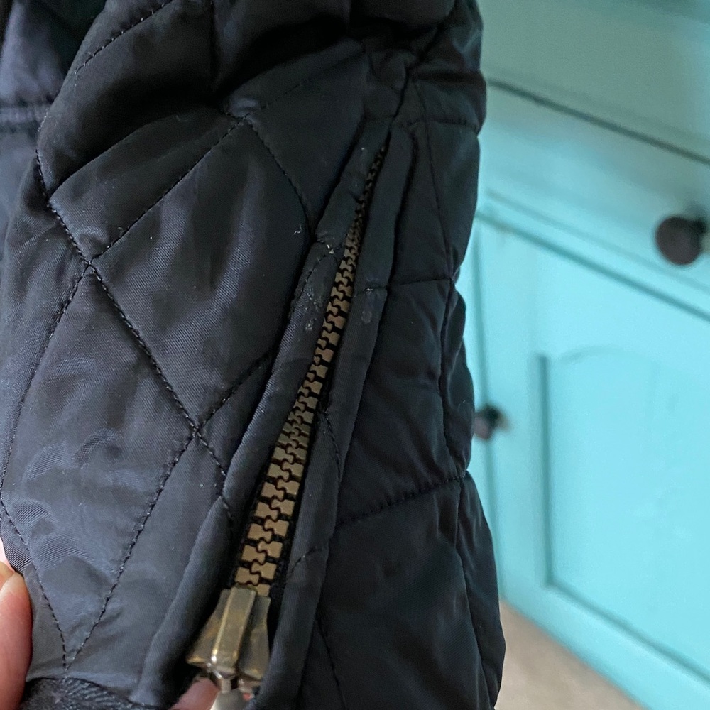 Barbour Black Quilted Utility Jacket with Red Paisley Lining - Picture 3 of 13